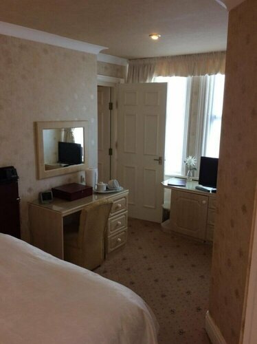 The Old Coach House, Book Pension Hoteller i Blackpool med parkering, Parkering