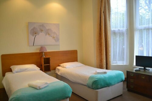 Hotel 65, Забронировать Отель Отели Лондона 3 звезды, рядом с Лондонский парк аттракционов КидЗания, 3*