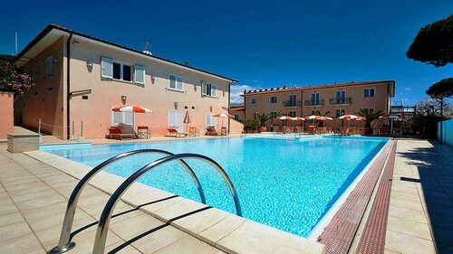 Bolgheri Marina Resort ex Varo Village, Забронировать Курортный отель Курортные отели Берега Этрусков, Курортный отель