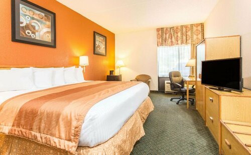 Baymont by Wyndham Cincinnati Sharonville, Buchen Sie Hotel Sharonville Ohio