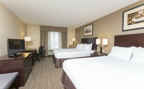 Holiday Inn Chicago Aurora, Book Hotel Hoteller i Chicago med parkering, Parkering