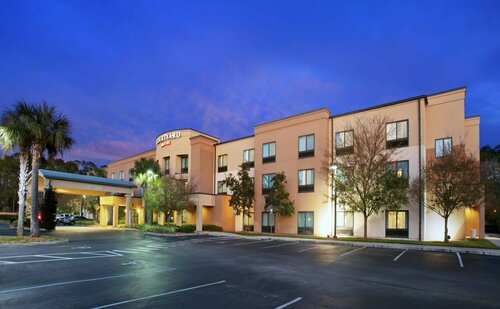 Courtyard by Marriott St. Augustine I-95, Забронировать Отель Отели Saint Augustine Area 3 звезды, 3*
