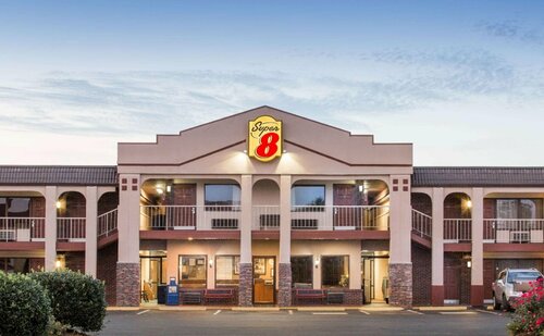 Super 8 by Wyndham Wytheville, Reserva ahora Hotel Wytheville 