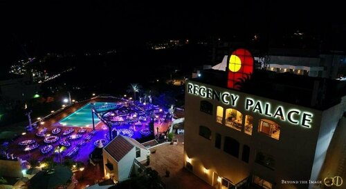 Regency Palace Hotel, Boek Hotel Jounieh Libanon gebergte
