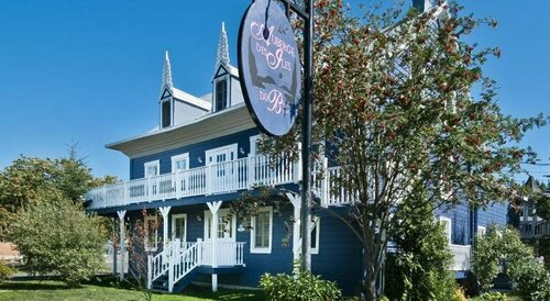 Auberge des Îles du Bic, Buchen Sie Hostel SPA-Hotels in Bas-Saint-Laurent, SPA