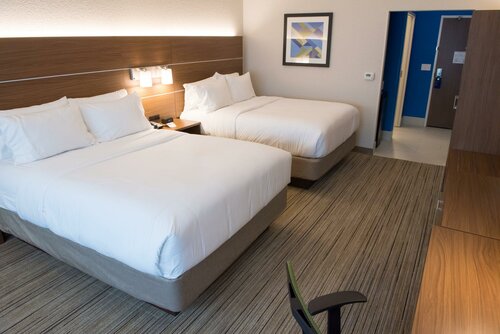 Holiday Inn Express & Suites Fort Wayne North by IHG, Varaa Hotelli Hotellit Indiana aamiaisella, Aamiainen
