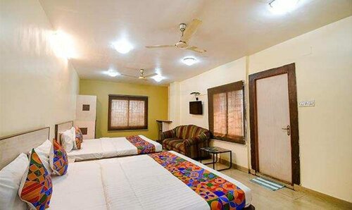 FabHotel Kamala Inn, Prenota Hotel Calcutta 