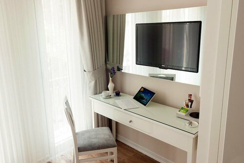 T & R İstanbul hotel, Забронировать Отель Отели Стамбула с парковкой, рядом с Улица Истикляль, Парковка