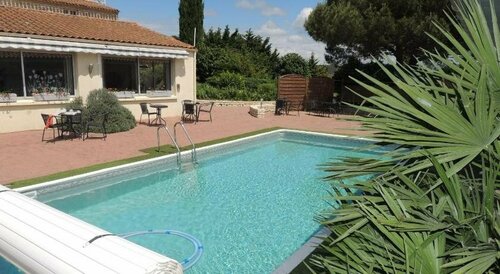 Auberge des Charmilles, Prenota Ostello Sainte-Soulle 
