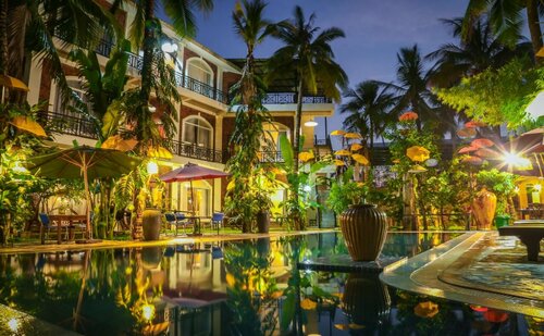The Coconut House, Reservar Hotel Hotéis em Battambang Province com estacionamento, Estacionamento