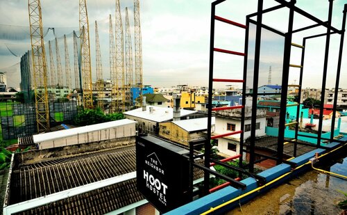 The neighbor hoot hostel & cafe, Забронировать Хостел Отели Бангкока с парковкой, Парковка