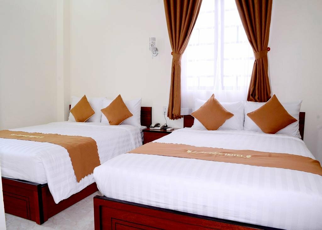 Ha Phuong Laviel Hotel