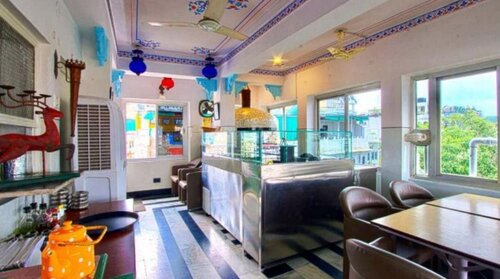 Jheel Hotel and Restaurent, Rezervovat Hotel Eklingji Rajasthan
