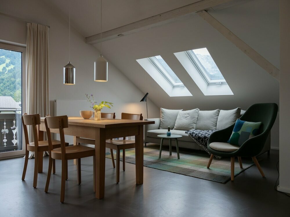 Quartier - Lodges Tagesbar Forum