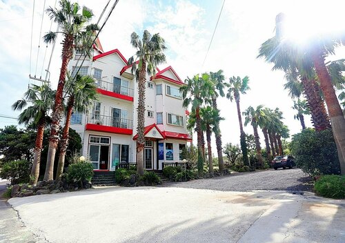 Luna in Jeju Pension, Забронировать Апартаменты/квартира Naedo-dong Остров Чеджудо
