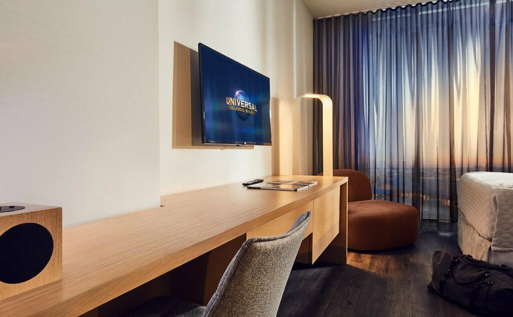 Universals Aventura Hotel