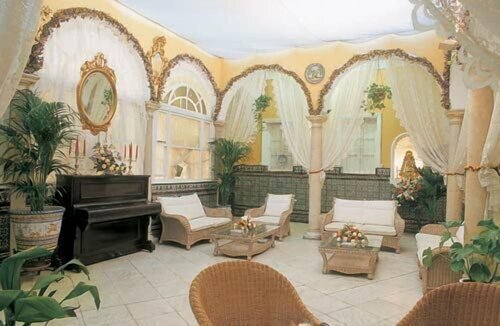 Hostal Sierpes, Забронировать Хостел Отели провинции Севильи с завтраком, Завтраки