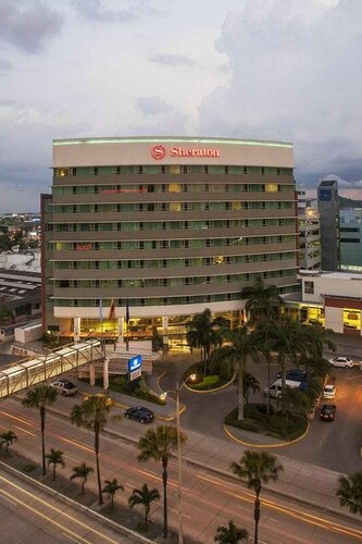 Sheraton Guayaquil, Забронировать Отель Гуаякиль Гуаяс
