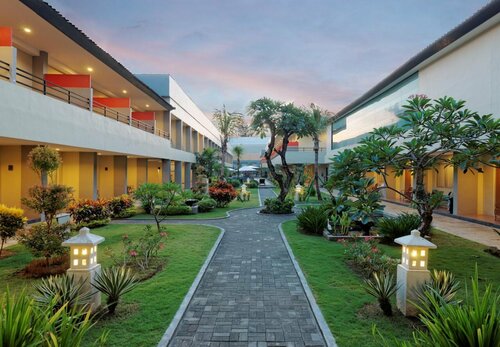 Kuta Station Hotel & Spa