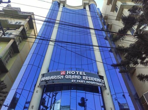 Hotel Ambarish Grand Residency, Забронировать Отель Недорогие отели Гувахати, рядом с Железнодорожный вокзал Гувахати, недорогие