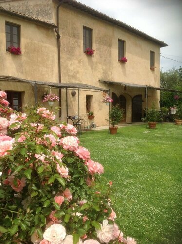 La Canonica Di Fungaia, Book Bed and Breakfast Hoteller i Chianti med pool, Swimmingpool