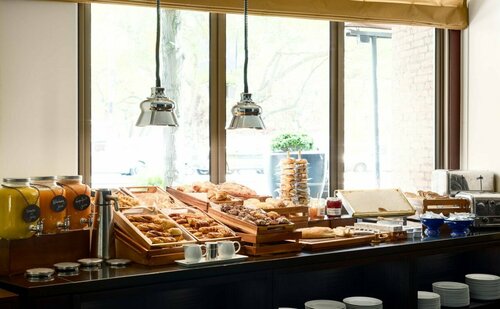 Amsterdam Marriott Hotel, Забронировать Отель Отели Амстердама 5 звезд, рядом с The Krijtberg Church, 5*