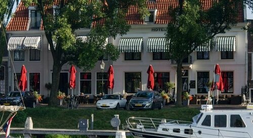 Die Port van Cleve, Забронировать Отель Энкхейзен West-Friesland