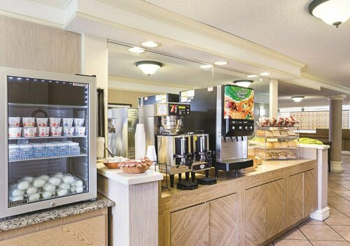 La Quinta Inn by Wyndham San Diego - Miramar, Забронировать Отель Мирамар San Diego County