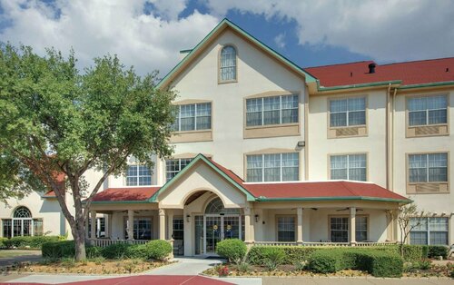 La Quinta by Wyndham Rockwall, Забронировать Отель Отели Рокуолл с парковкой, Парковка