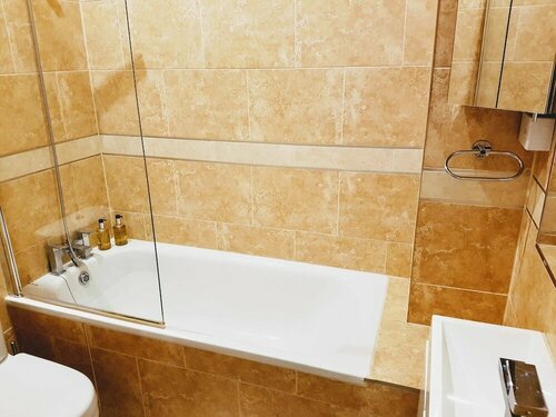 Forest House Hotel, Boek Hotel Hotels in Groot-Londen met parkeren, Parkeren