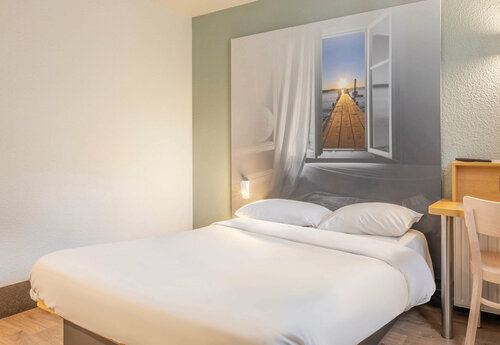 B&B HOTEL Toulon La Seyne sur Mer, Забронировать Отель «постель и завтрак» Тулон Var coast