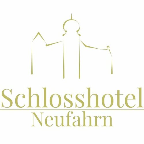 Schlosshotel Neufahrn, Забронировать Отель Нойфарн Нижняя Бавария