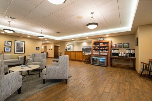 Hampton Inn Waterville, Book Hotel Hoteller i New England med morgenmad, Morgenmad