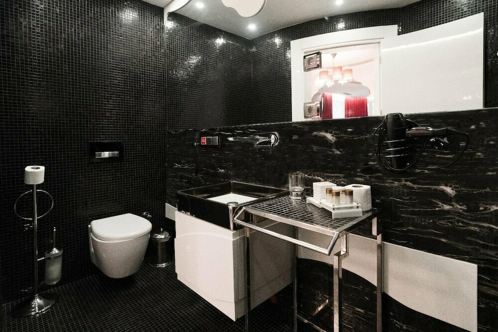 Golden Pars Hotel