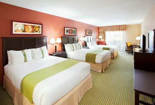 Holiday Inn Midland by IHG, Book Hotel Midland Michigan