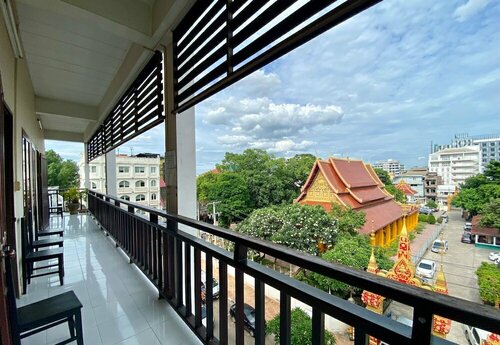 Mixay Paradise Hotel, Rezerwuj Hotel Hotele w Prowincja Wientian z parkingiem, Parking