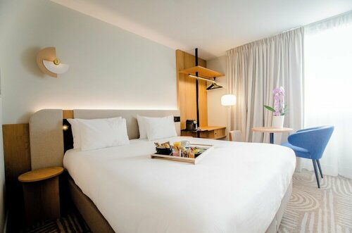 CYAN HOTEL - Roissy Villepinte Parc des Expositions, Забронировать Отель Отели Val d'Oise с завтраком, Завтраки