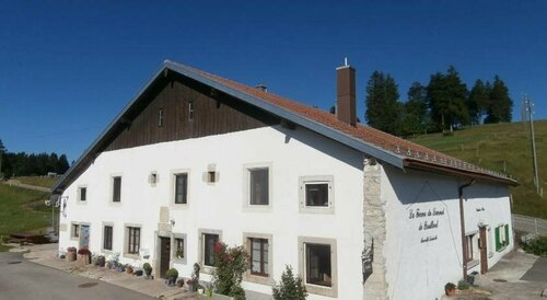 B&B La Ferme De Pouillerel, Забронировать Отель «постель и завтрак» Ла-Шо-де-Фон Невшатель