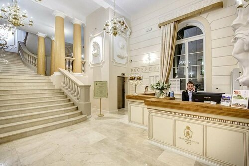 Hotel Pałac Alexandrinum, Book Hotel Hoteller i Masovia med parkering, Parkering