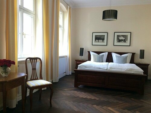 Herrenhaus Röddelin, Rezervasyon Tatil Evi Templin Uckermark