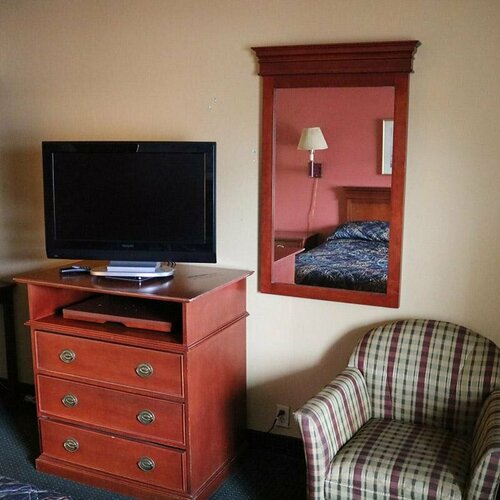 Inn Town Motel Columbus, Забронировать Мотель Колумбус штат Огайо, рядом с Спортивный комплекс «Нэшнуайд-арена»