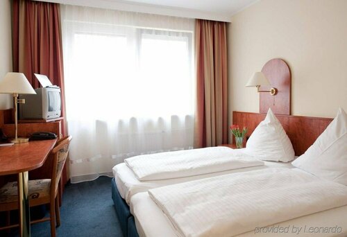 Falk Hotel, Забронировать Отель Отели Франкфурт-на-Майне с завтраком, рядом с Фесталле-Мессе, Завтраки