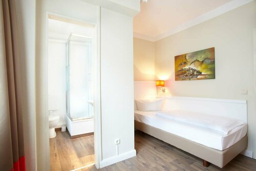 Hotel Ostseehalle Kiel by Premiere Classe, Забронировать Отель Отели Киля с завтраком, рядом с Музей Kunsthalle Kiel, Завтраки