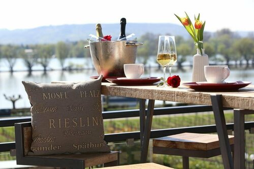 Nägler´s Fine Lounge Hotel, Забронировать Отель Эстрих-Винкель Rhine District