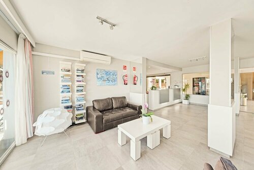 Apartamentos Vista Club, Забронировать Апартаменты/квартира Санта Понса Майорка