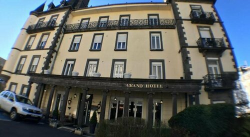Grand Hôtel, Book Hotel Hoteller i Rhône-Alps med parkering, Parkering
