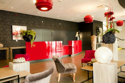 Hostellerie Du Mont Aimé, Book Hotel Bergeres-les-Vertus Champagne