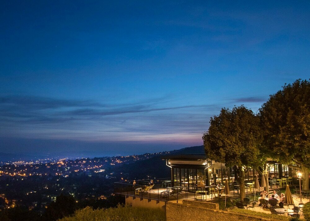 LErmitage Hotel & Restaurant Cuisine-A-Manger