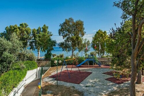 Evia Riviera Resort, Prenota Resort Hotel a Eubea con piscina, Piscina
