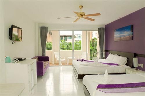 Kata Beach Center Hotel, Забронировать Отель Карон Бич Пхукет